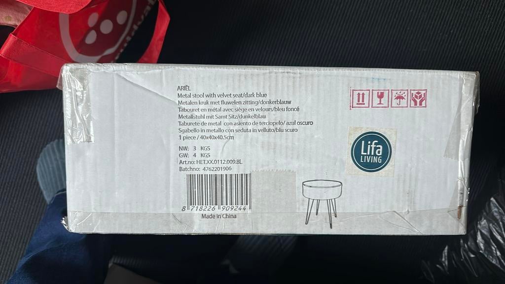 Te koop; metalen zitkruk met velvet dekje, Huis en Inrichting, Krukjes, Ophalen of Verzenden, Nieuw