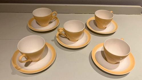 5 gele kop en schotels P Regout Maastricht, Antiek en Kunst, Antiek | Servies compleet, Ophalen of Verzenden