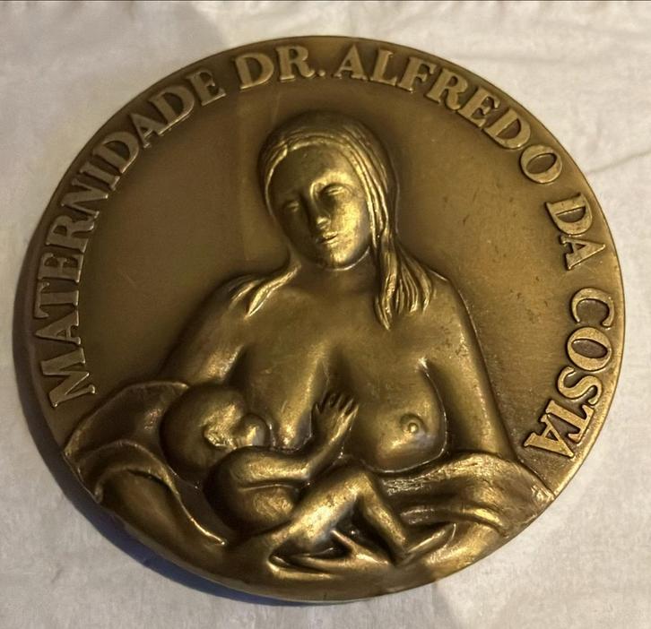 Maternidade Dr. Alfredo da Costa Medaille, Postzegels en Munten, Penningen en Medailles, Verzenden