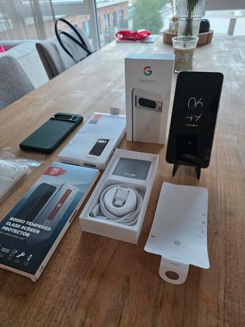 Google Pixel 8 Pro 128GB Porselein (Wit) + Toebehoren beschikbaar voor biedingen