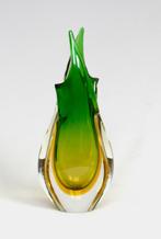 Murano Sommerso Groen / Gele puntvaas jaren ''70, Ophalen of Verzenden, Huis en Inrichting