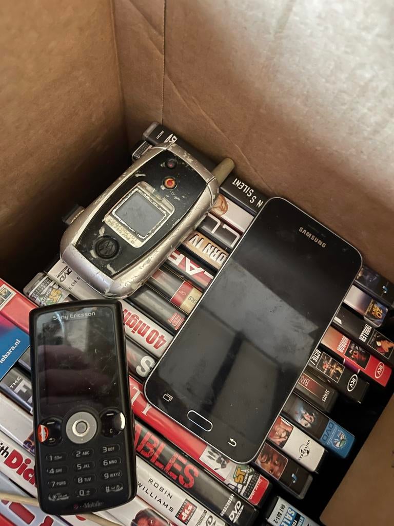 Oude GSM Collectie - Klassiekers!, Gebruikt, Inklapmodel, Ophalen of Verzenden, Minder dan 3 megapixel