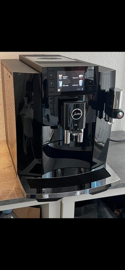 Jura E8(EC) Piano Black - AANBIEDING, Witgoed en Apparatuur, Koffiezetapparaten, Nieuw, Koffiebonen, Koffiemachine, 10 kopjes of meer