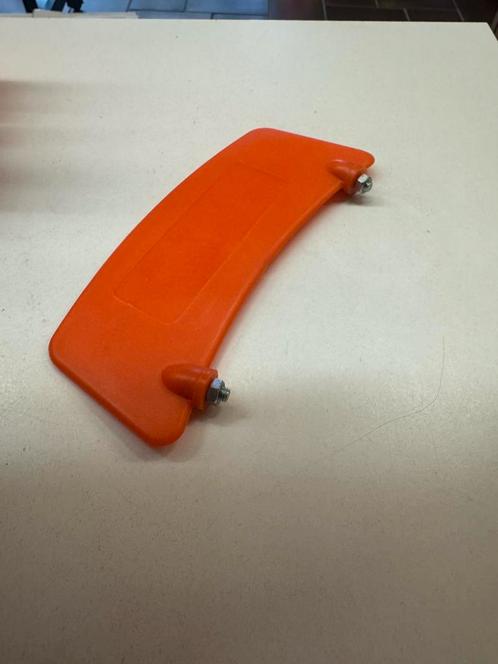 Oranje kentekenplaatjes (Nr: 1919), Auto diversen, Kentekenplaathouders, Ophalen