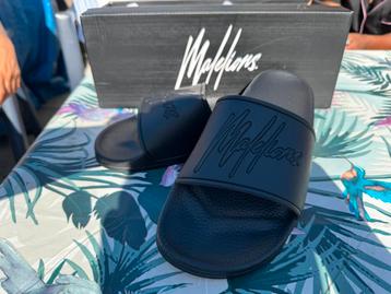 Nieuwe Malelions slippers maat 43 beschikbaar voor biedingen