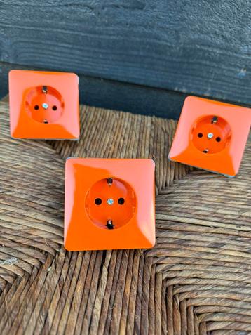 Partij PEHA stekker 6600-021 Orange beschikbaar voor biedingen