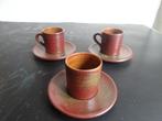 Drie espresso kopjes met schotel, steengoed, gres, gemerkt, Verzenden