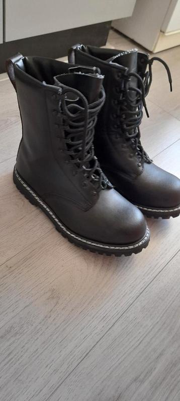 Para Combat Boots (43) beschikbaar voor biedingen