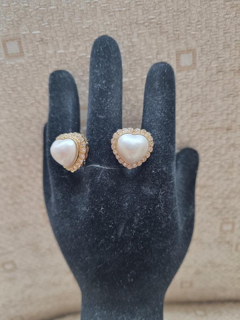 18 krt geelg oorstekers hartvormig met parel en nat. brilj., Wit, Nieuw, Ophalen of Verzenden, Met edelsteen