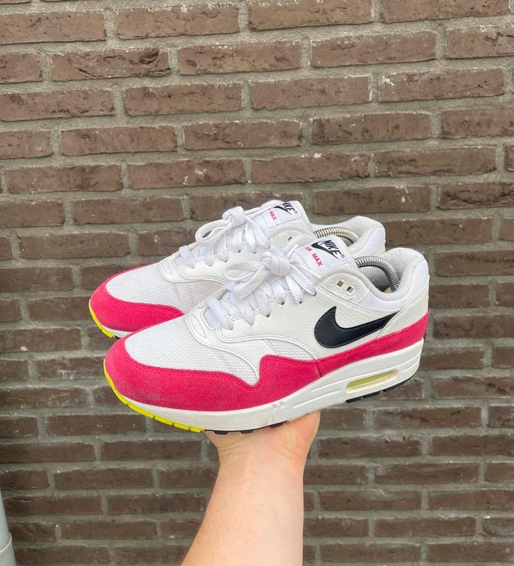 Nike Air Max 1 Pink Rush, Kleding | Heren, Schoenen, Zo goed als nieuw, Sneakers of Gympen, Overige kleuren, Ophalen of Verzenden