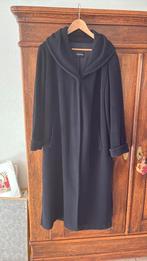 MARCONA.Lange zwarte wintermantel mt46.Scheerwol,zijsplitte, Ophalen of Verzenden, Zo goed als nieuw, Maat 46/48 (XL) of groter