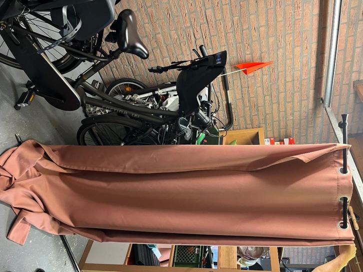 Gordijnen met roede, Huis en Inrichting, Stoffering | Gordijnen en Lamellen, Gebruikt, 200 cm of meer, 200 cm of meer, Zwart, Overige kleuren