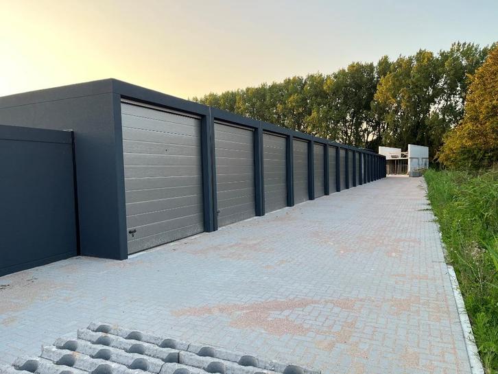 Garagebox Bedrijfsunit evt met raam Alphen aan den Rijn, Auto diversen, Autostallingen en Garages