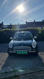 Mini Mini 1.6 Cooper Pepper Panoramadak, Voorwielaandrijving, Gebruikt, Zwart, 4 stoelen