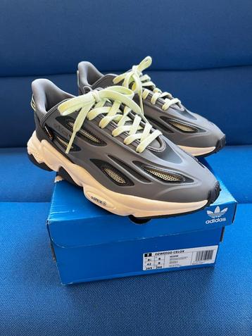 Adidas Ozweego Celox maat 42 bijna mint conditie beschikbaar voor biedingen