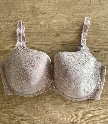 Prima donna twist 90f voorgevormd huid kant beschikbaar voor biedingen