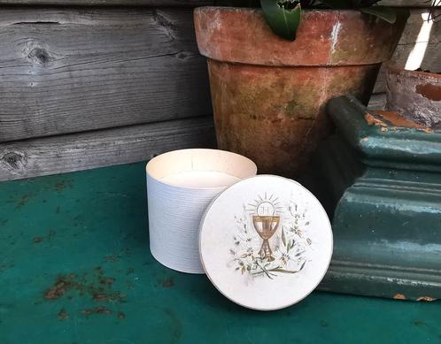 Hostie doosje izgst voor grotere 65mm voor priester Miekje's, Verzamelen, Religie, Ophalen of Verzenden