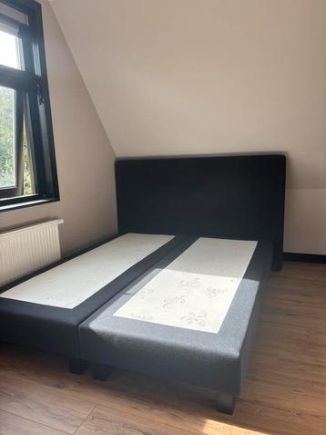 Boxspring 160x200cm zondet matras beschikbaar voor biedingen