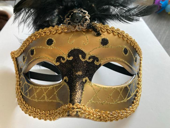 Sjiek Feest/Carnaval Masker Dames Goud Zwart, Kleding | Dames, Carnavalskleding en Feestkleding, Zo goed als nieuw, Accessoires