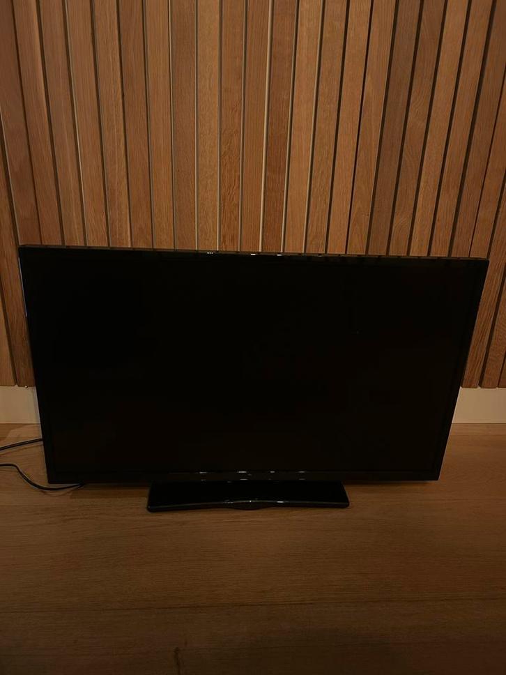 OK Televisie HD 32inch, Computers en Software, Desktop Pc's, Gebruikt, Onbekend, Ophalen