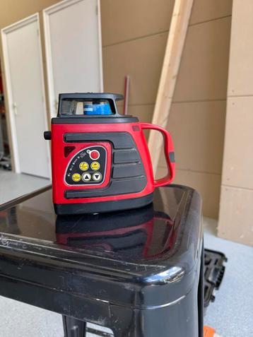Nerf Vector 305hvg Bouwlaser met Statief beschikbaar voor biedingen