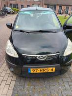 Hyundai i10 1.25 I 5DR 2009 Zwart, Auto's, Voorwielaandrijving, 450 kg, 4 cilinders, Origineel Nederlands