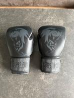 Nieuwe! Super Pro Combat Gear (kick)bokshandschoenen 16oz, Ophalen of Verzenden, Nieuw, Bokshandschoenen