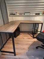 Hoek Bureau, Ophalen, Zo goed als nieuw