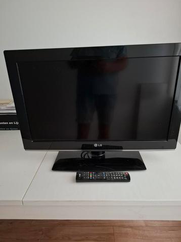 LG 26LK330 LCD TV - Perfect voor de Slaapkamer! beschikbaar voor biedingen