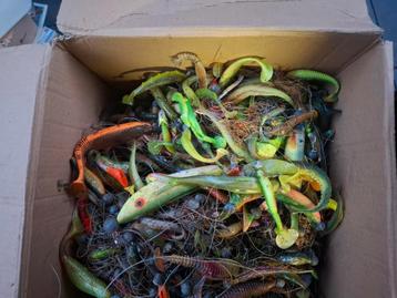 Doos gebruikte softbaits  beschikbaar voor biedingen