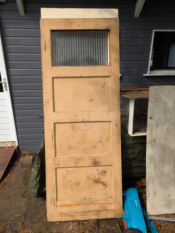 Vintage Houten Paneeldeuren beschikbaar voor biedingen