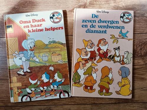 Disney boekenclub boekje Walt Disney - Oma Duck + De zeven d, Boeken, Kinderboeken | Jeugd | onder 10 jaar, Gelezen, Sprookjes