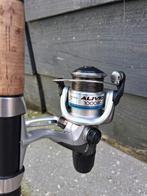 Roofvis spinhengel Shimano met kunstaas, Watersport en Boten, Ophalen, Zo goed als nieuw, Werphengel