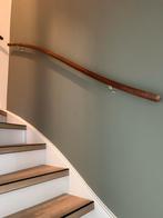 4 ronde houten trapleuningen met beugels, Ophalen, Minder dan 2 meter