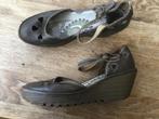 Mt 39 Fly London olijf groene sleehak pumps schoenen, Pumps, Ophalen of Verzenden, Gedragen, Groen