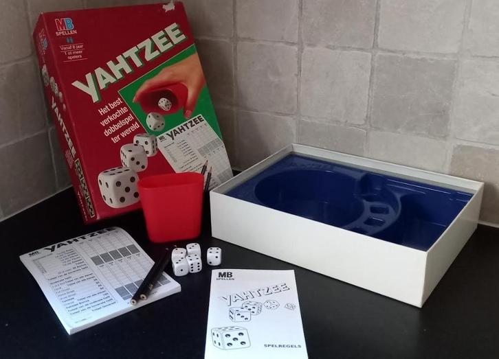 Spel Yahtzee Gezelschapsspel, Hobby en Vrije tijd, Gezelschapsspellen | Bordspellen, Gebruikt, Drie of vier spelers, Ophalen of Verzenden