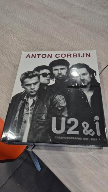 U2 & I foto album. beschikbaar voor biedingen