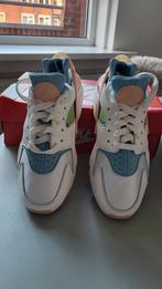 Nike air huarache SE maat 40, Nieuw, Sneakers of Gympen, Ophalen