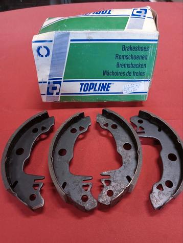 Set remschoenen Peugeot 104 beschikbaar voor biedingen