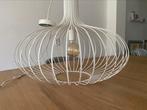Hanglamp, stijlvol, wit, Ophalen, Past in een eenvoudig, modern of scandinavisch interieur, 50 tot 75 cm, Zo goed als nieuw