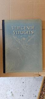 vliegende vleugels 1948, Verzamelen, Luchtvaart en Vliegtuigspotten, Ophalen of Verzenden, Gebruikt, Boek of Tijdschrift
