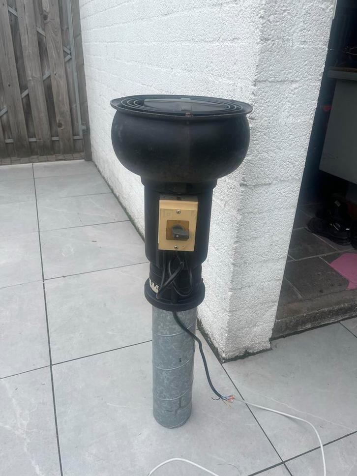 Itho Pijpdak Ventilator - Dakventilator, Doe-het-zelf en Verbouw, Ventilatie en Afzuiging, Gebruikt, Afzuiger, Ophalen