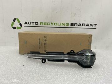 Spiegel Knipperlicht Rechts Seat Arona NIEUW ORIG 5F0949102B beschikbaar voor biedingen