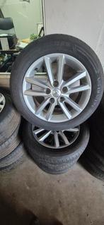 Toyota Velgen 205/55/16 inch met Vredestein Zomerbanden, Ophalen