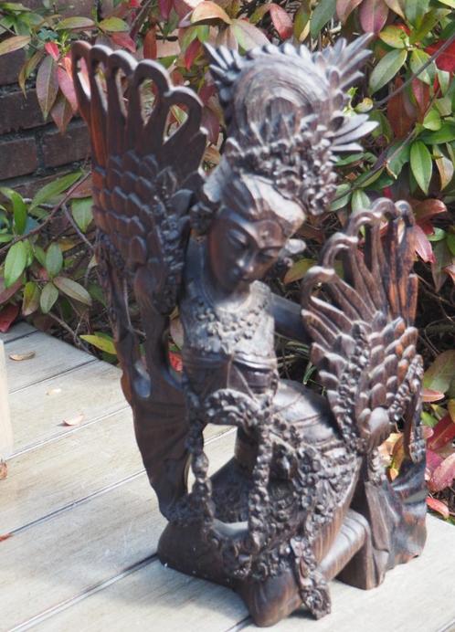beeld van een Legong danseres Bali Indonesië Tropisch hardho, Antiek en Kunst, Kunst | Beelden en Houtsnijwerken, Ophalen of Verzenden