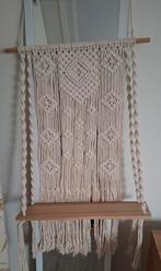Mooie macramé boekenplank, Ophalen of Verzenden, Zo goed als nieuw