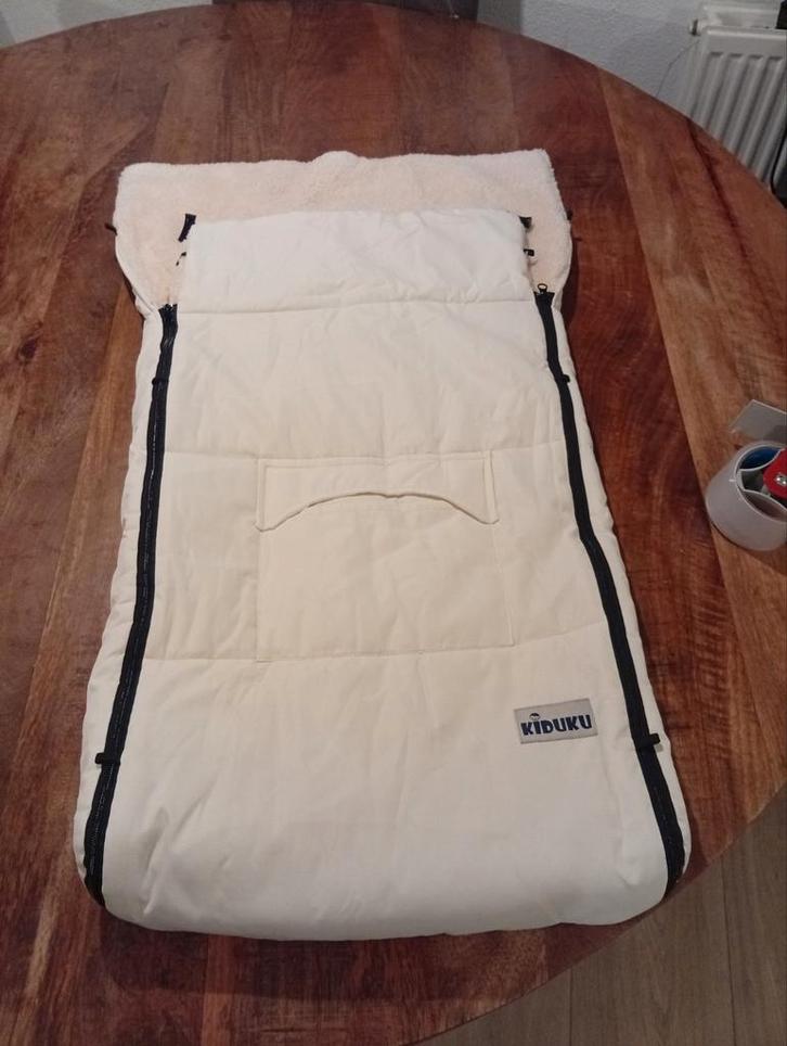 Kiduku Voetenzak Winter - Heerlijk Warm! NIEUW, Kinderen en Baby's, Kinderwagens en Combinaties, Zo goed als nieuw, Kinderwagen