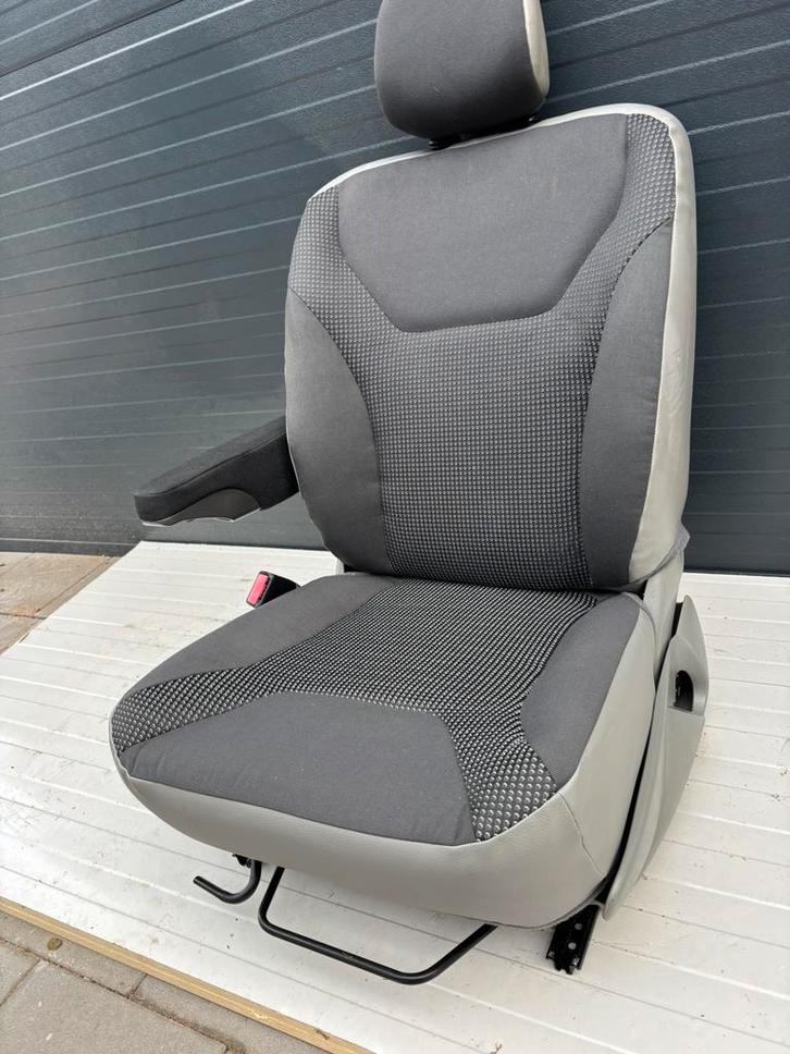 stoel rechts ZGAN Opel Vivaro Renault Trafic 2001-2014, Auto-onderdelen, Interieur en Bekleding, Nissan, Opel, Renault, Nieuw