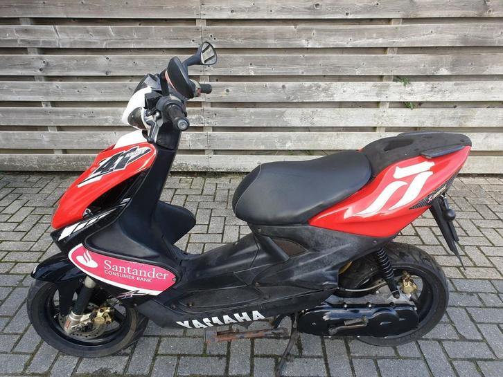 Yamaha Aerox Haga 41 uitvoering 45 km kenteken., Fietsen en Brommers, Scooters | Yamaha, Gebruikt, Aerox, Maximaal 45 km/u, Benzine