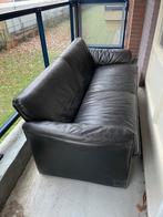 Zwarte leren 2-zits bank - Gebruikt, Huis en Inrichting, Banken | Bankstellen, Ophalen, Gebruikt, 150 tot 200 cm, Tweepersoons
